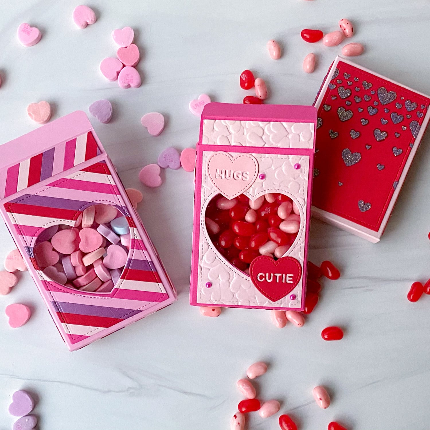 Gift boxes example using coloured paper